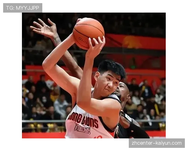 广州队防守效率跃居联盟第八 徐昕护框能力成内线防守关键