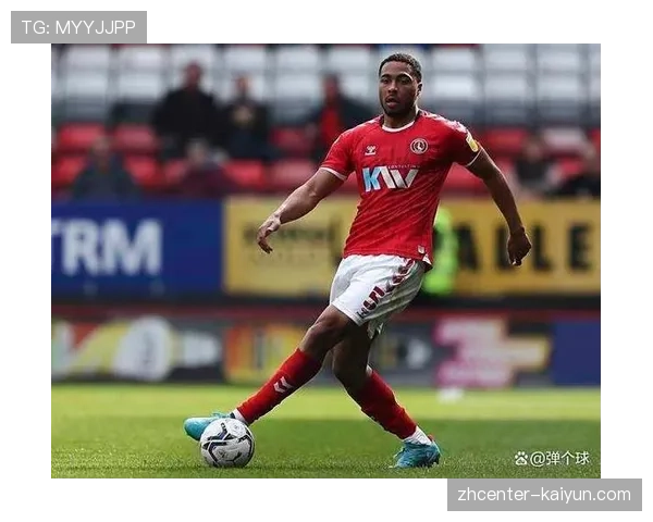 埃弗顿前场逼抢时机选择精准 格耶中场断球直接策动进球 埃弗顿前场逼抢时机选择精准 格耶中场断球直接策动进球